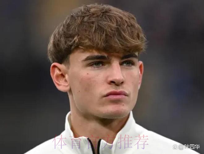 迪马:皇马不会回购尼科-帕斯 科莫确信能留住球员 迪马:皇马不会回购尼科-帕斯 科莫确信能留住球员